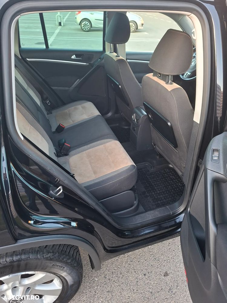 Volkswagen Tiguan ver-2-0-tdi-cr-dpf-4motion-dsg-track-field - 9