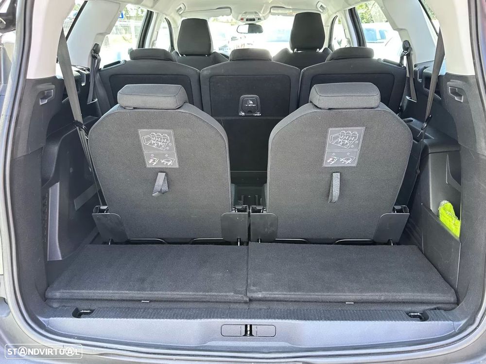 Peugeot 5008 1.2 PureTech Allure Pack - 21