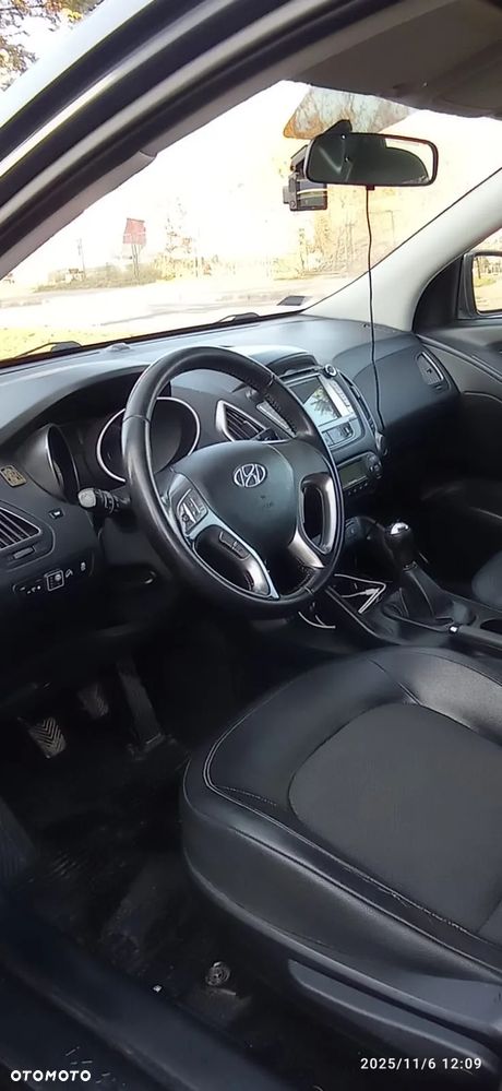 Hyundai ix35 - 13