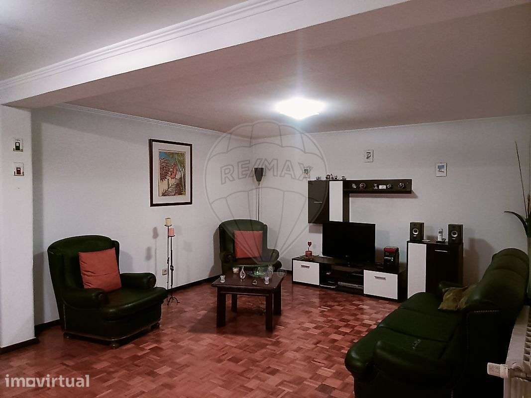 Apartamento T1 para arrendamento - Grande imagem: 2/3