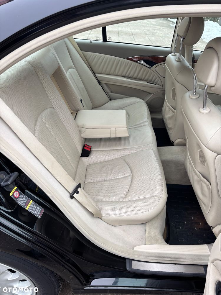 Mercedes-Benz Klasa E - 5