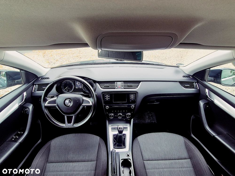 Skoda Octavia 1.4 TSI Edition - 22