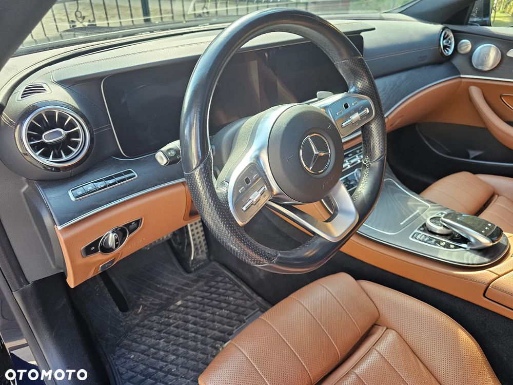 Mercedes-Benz Klasa E - 14