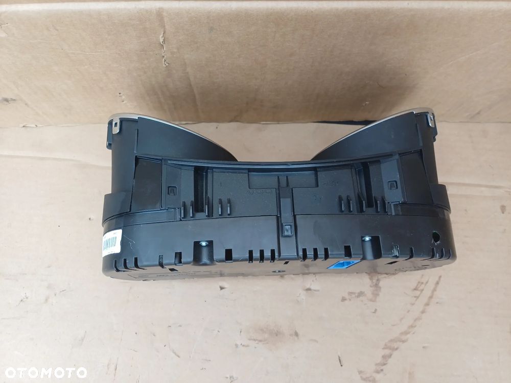 Golf VI 6 licznik zegary 5K0920860M 2.0 TDI Europa - 9