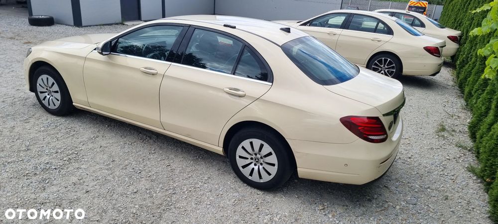 Mercedes-Benz Klasa E 200 d 9G-TRONIC - 5