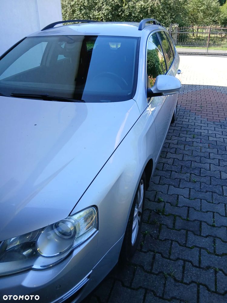 Volkswagen Passat 2.0 TDI Comfortline - 3