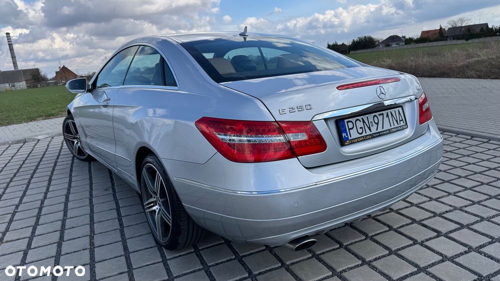 Mercedes-Benz Klasa E - 7