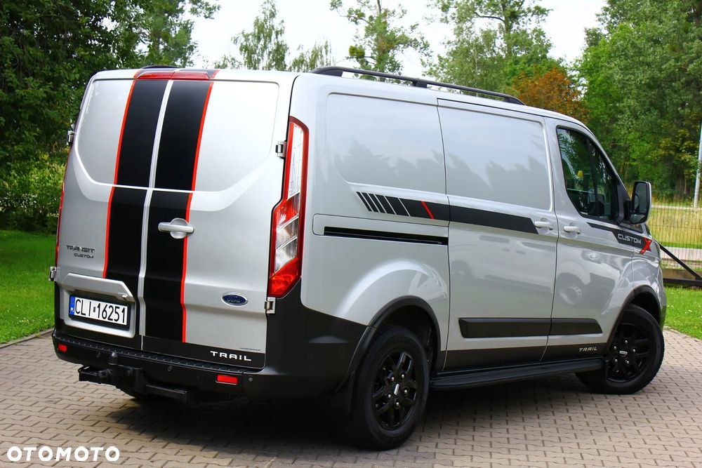 Ford TRANSIT CUSTOM TRAIL 2.0 TDCI 131KM 3 OSOBOWY NAVIGACJA KAMERA FELGI FULL OPCJA STAN PERFEKT FV23% - 11