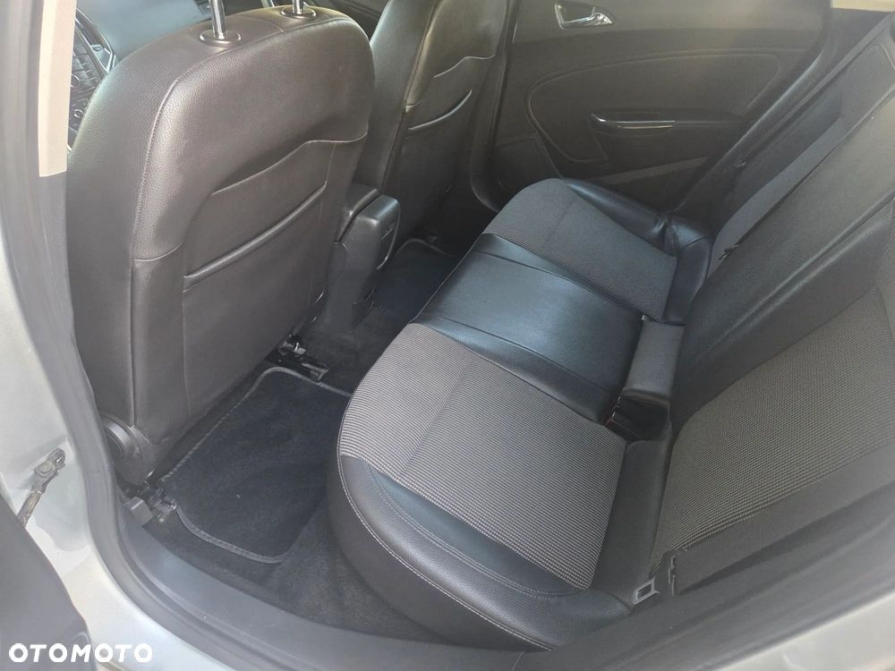 Opel Astra 1.4 Turbo Style - 20