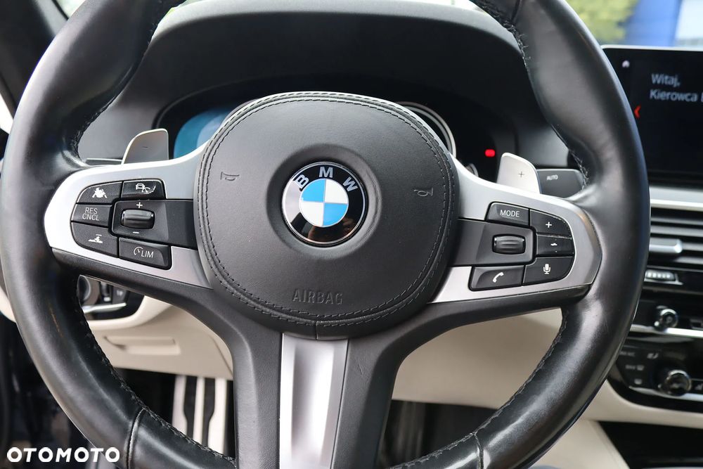 BMW Seria 5 530d xDrive M Sport sport - 14