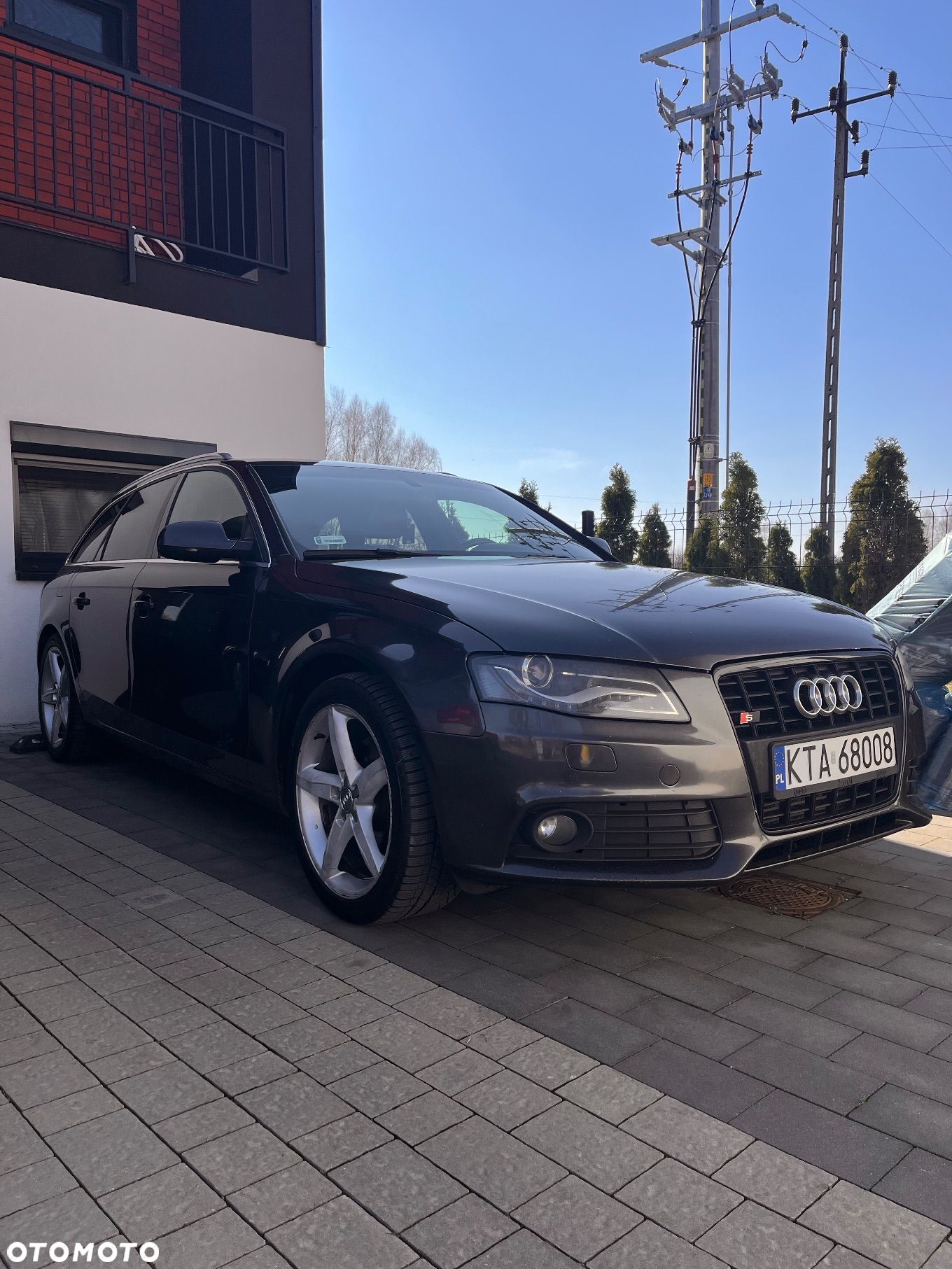 Audi A4 - 1