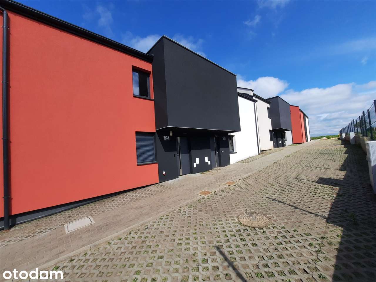 Apartament z ogrodem i miejscem postojowym