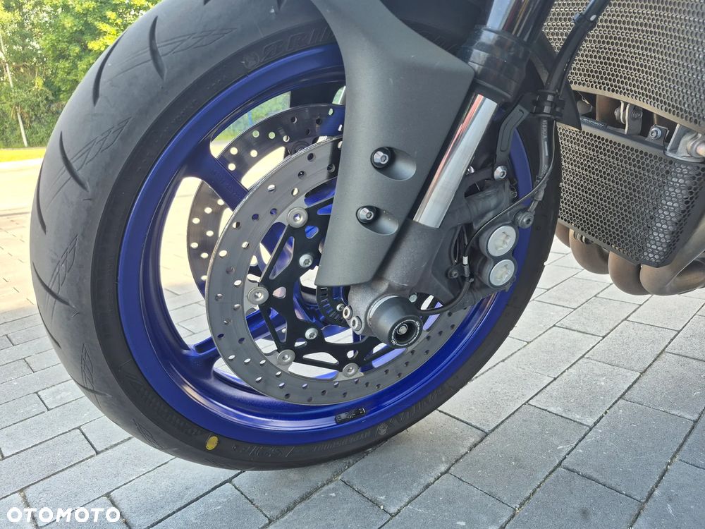 Yamaha MT - 16