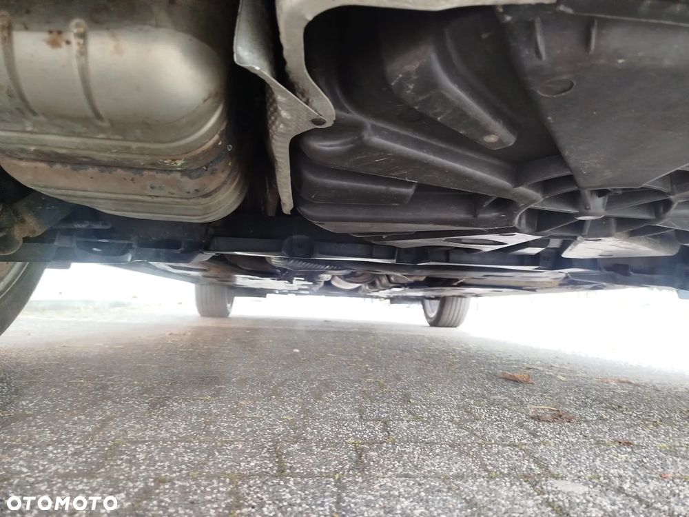 Renault Scenic ENERGY TCe 130 S&S Paris - 38