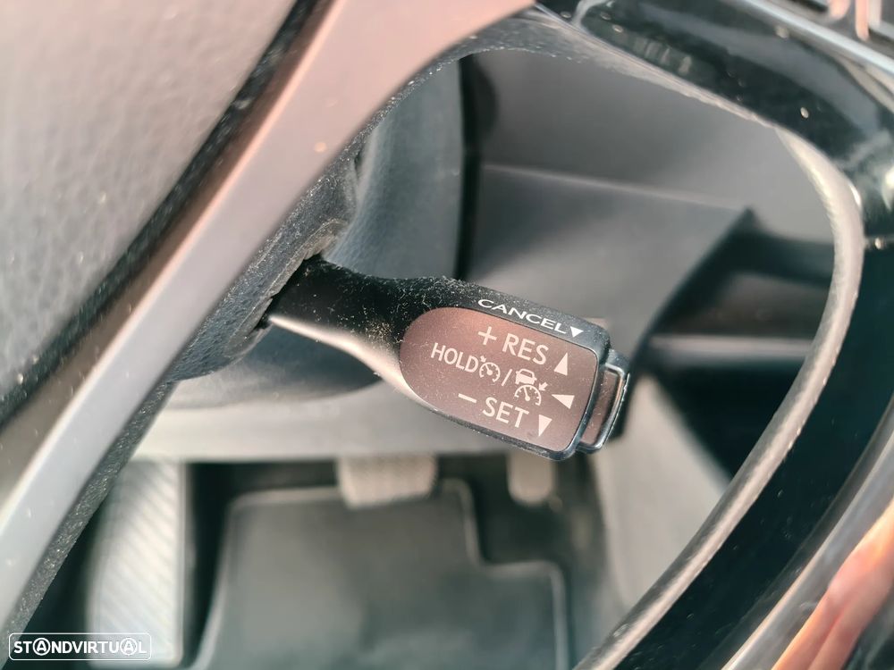 Toyota C-HR 1.8 Hybrid Exclusive+P.Luxury - 15
