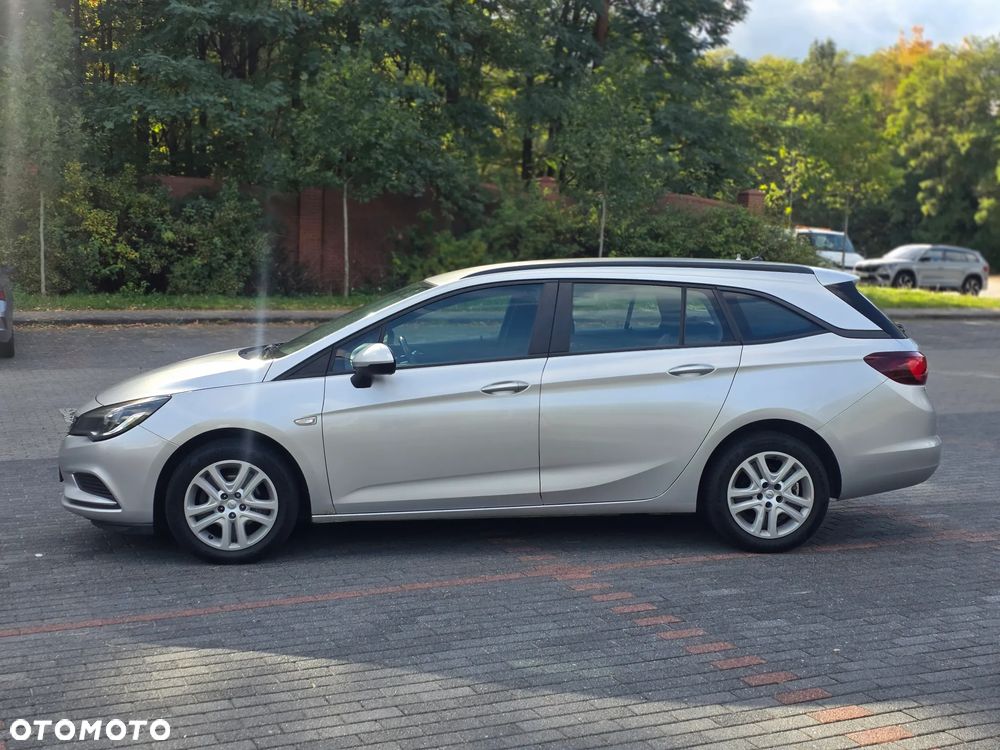 Opel Astra 1.6 CDTI Elite - 4