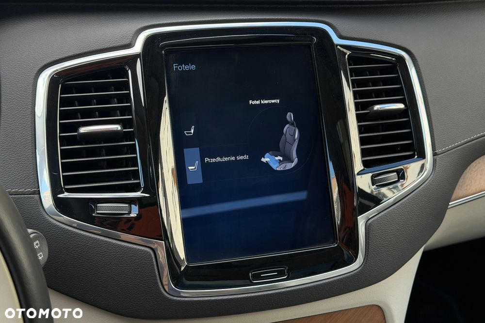 Volvo XC 90 B5 D AWD Inscription - 13