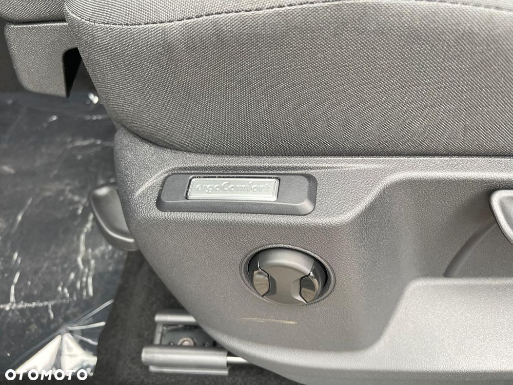 Volkswagen Caddy 2.0 TDI DSG - 22
