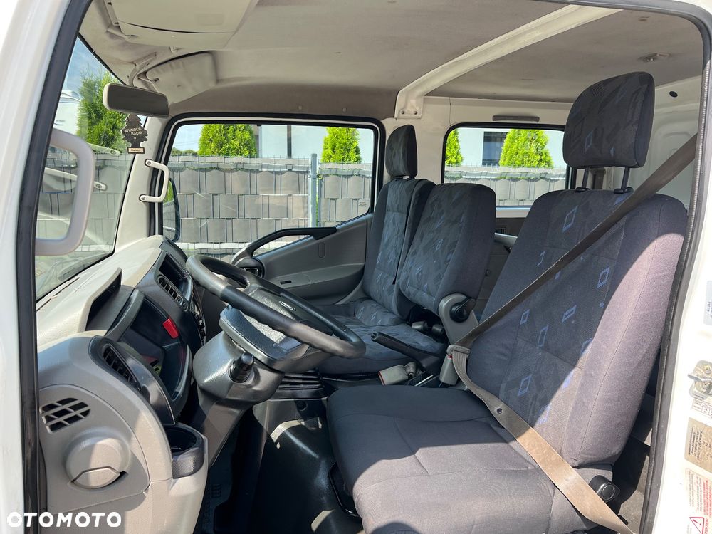 Nissan NT 400 CABSTAR DOKA - 21