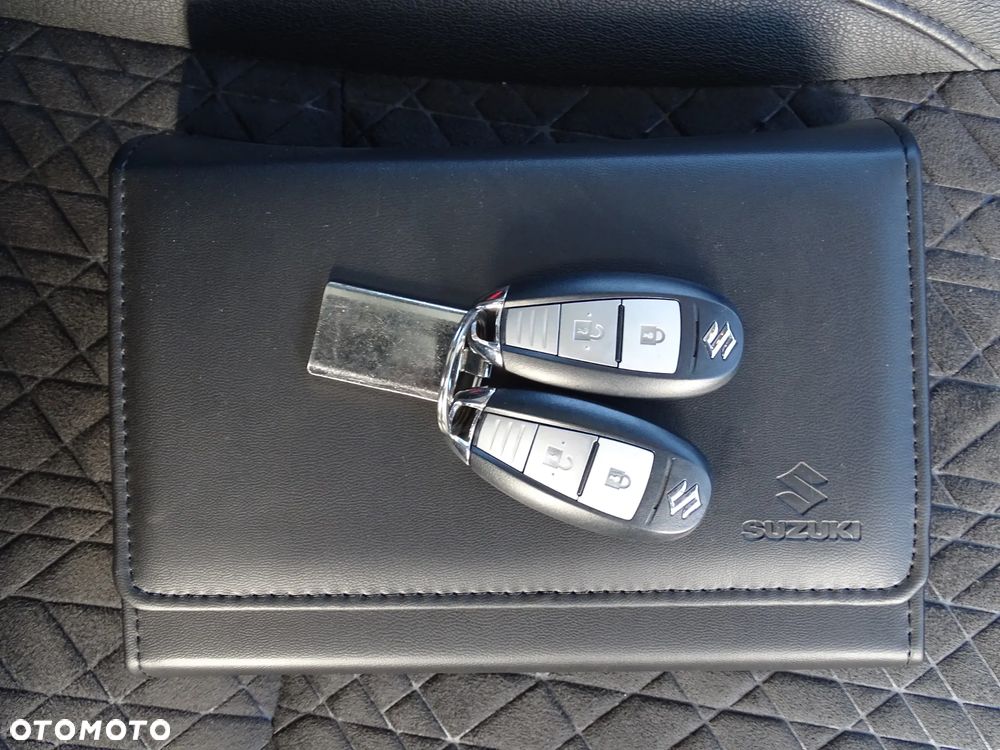Suzuki Vitara 1.4 Boosterjet SHVS Premium 4WD - 25