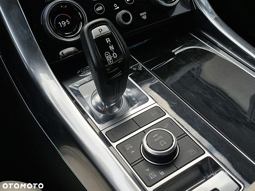 Land Rover Range Rover Sport P400e Autobiography Dynamic - 36