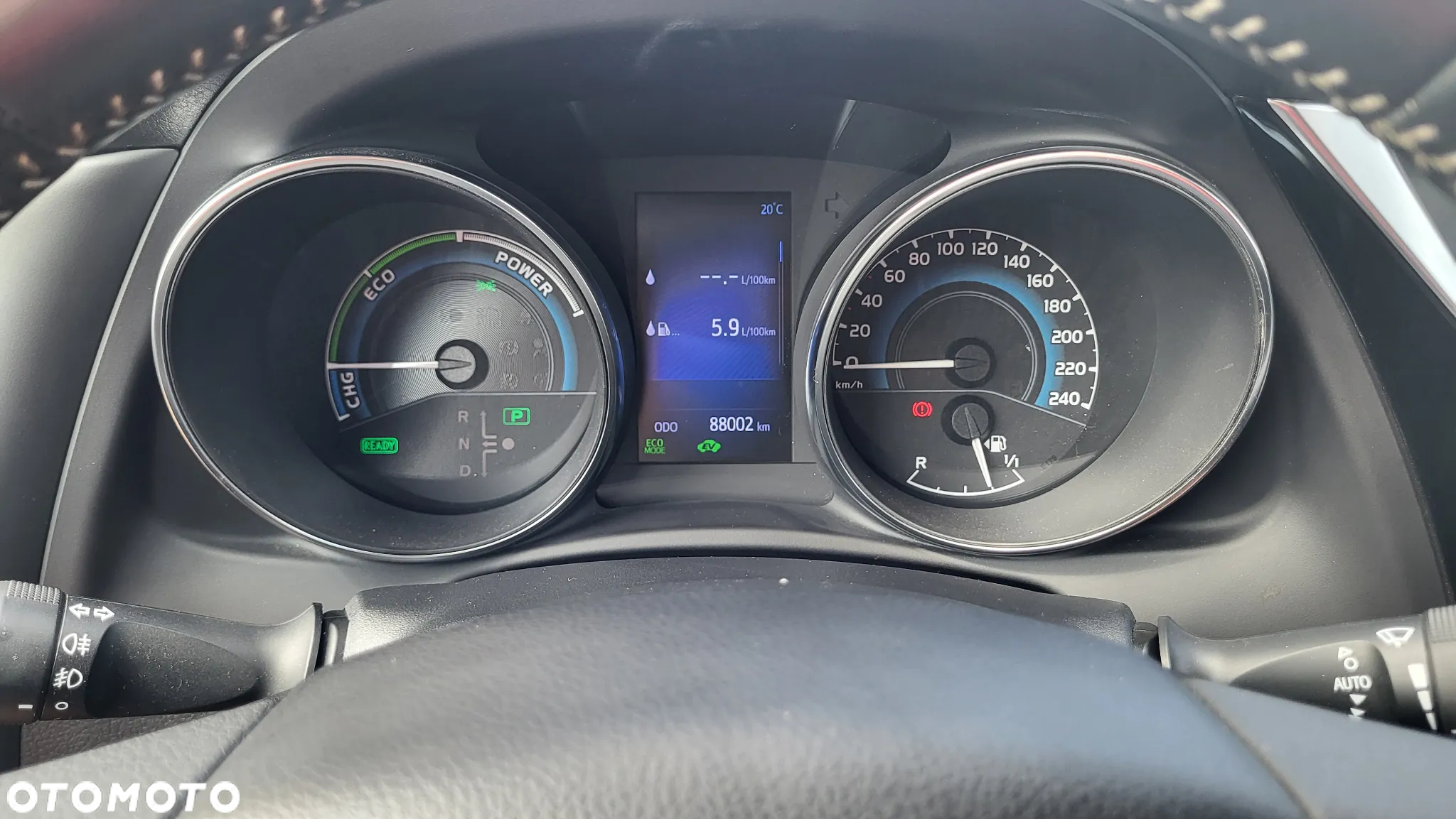 Toyota Auris - 11