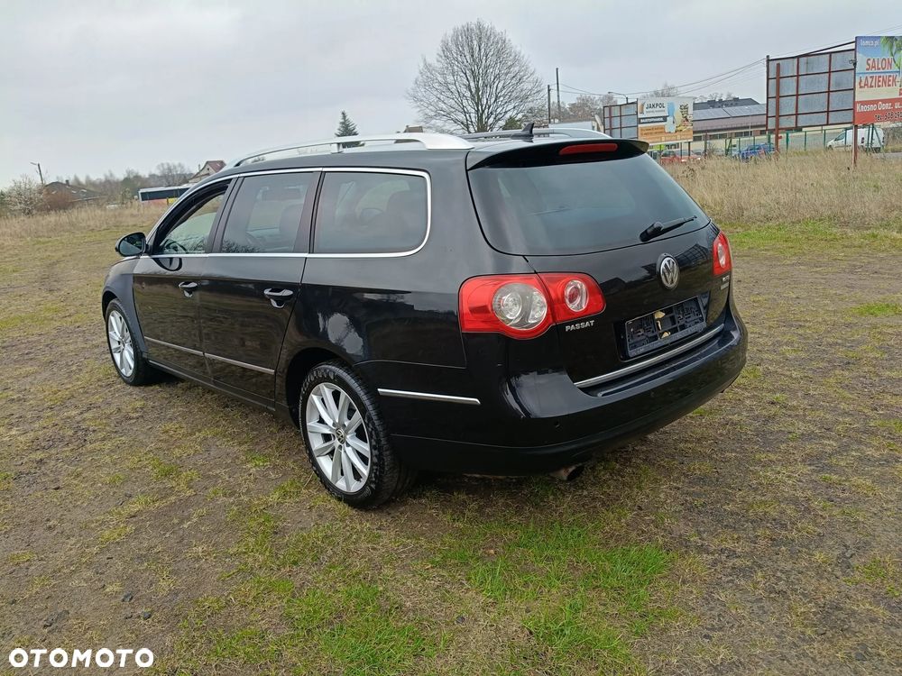 Volkswagen Passat 3.2 V6 FSI 4Motion DSG Highline - 23