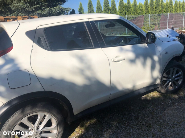 Nissan Juke I F15 DRZWI  PRAWE TYLNE 326
