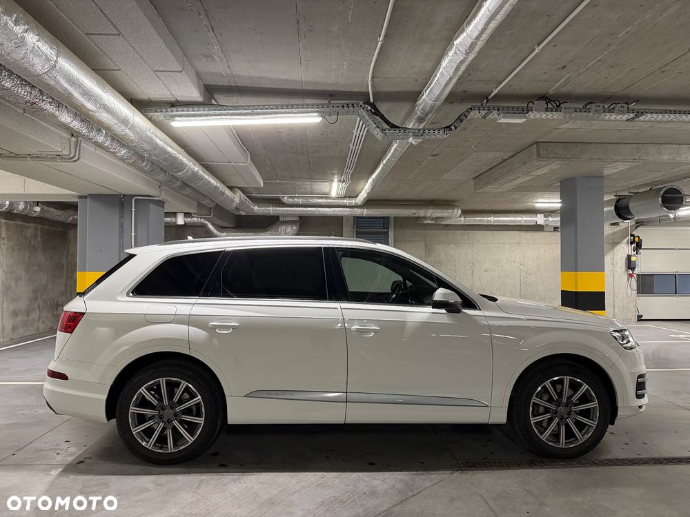 Audi Q7 - 3