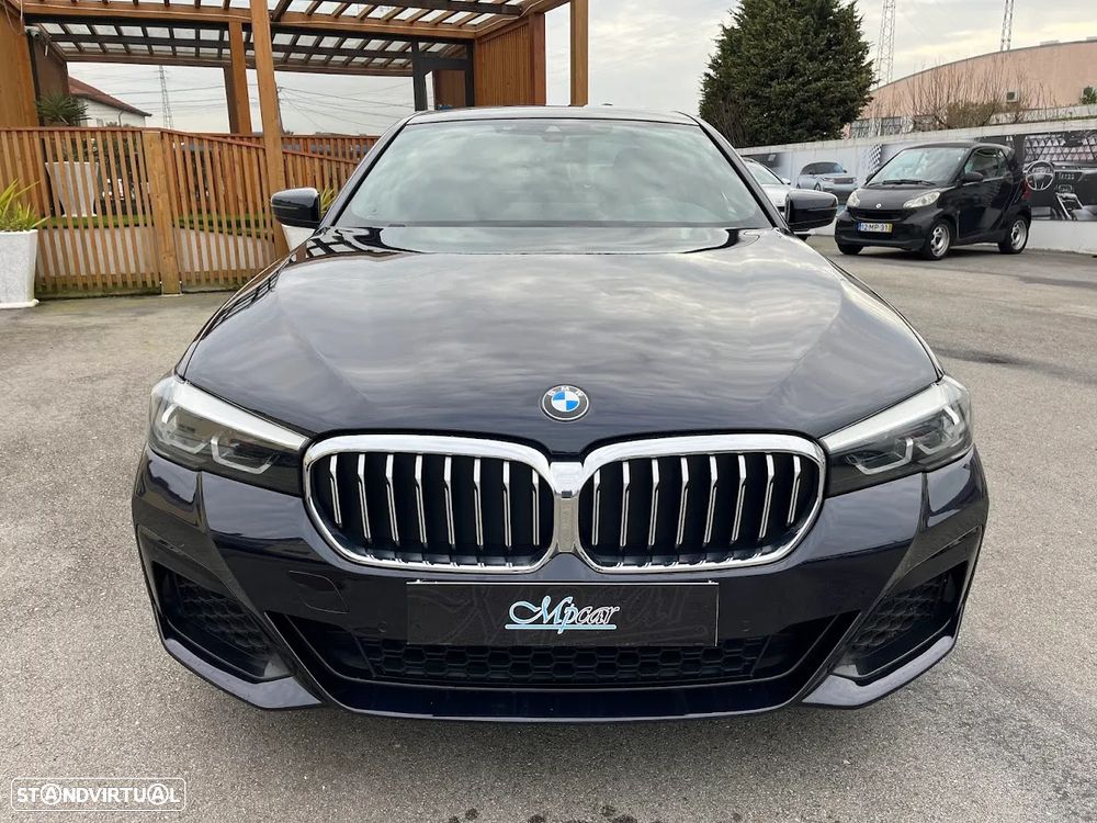 BMW 520 d Pack Desportivo M Auto - 2