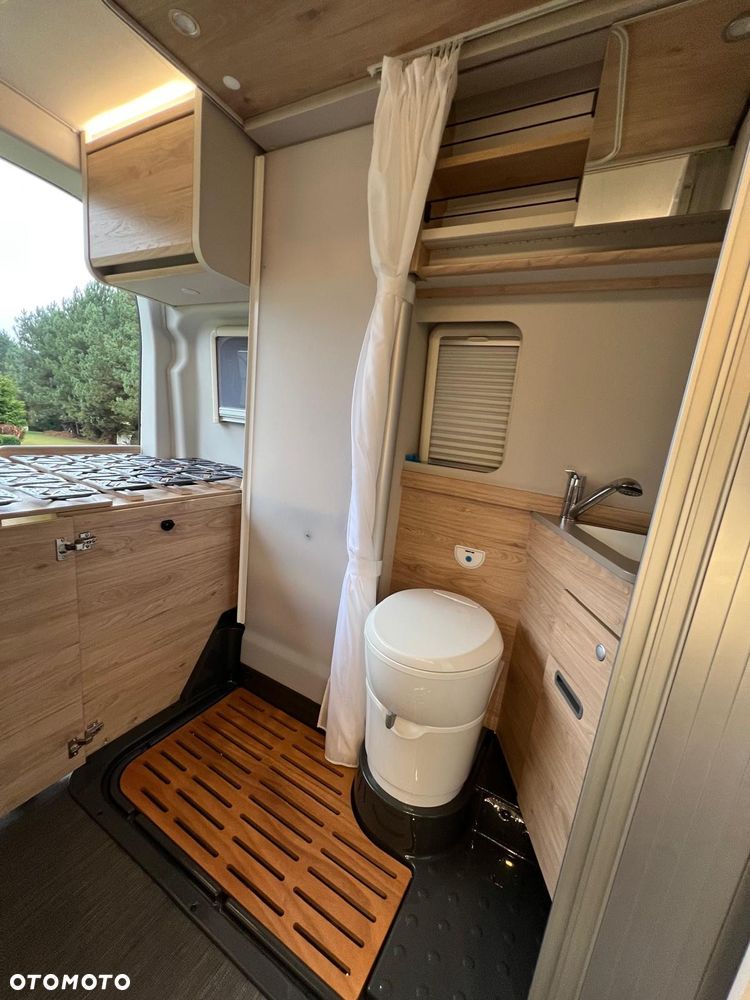 Dethleffs Globetrail 590 CFO - 16