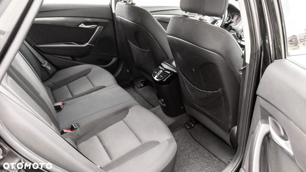 Hyundai i40 1.7 CRDi Comfort + - 27