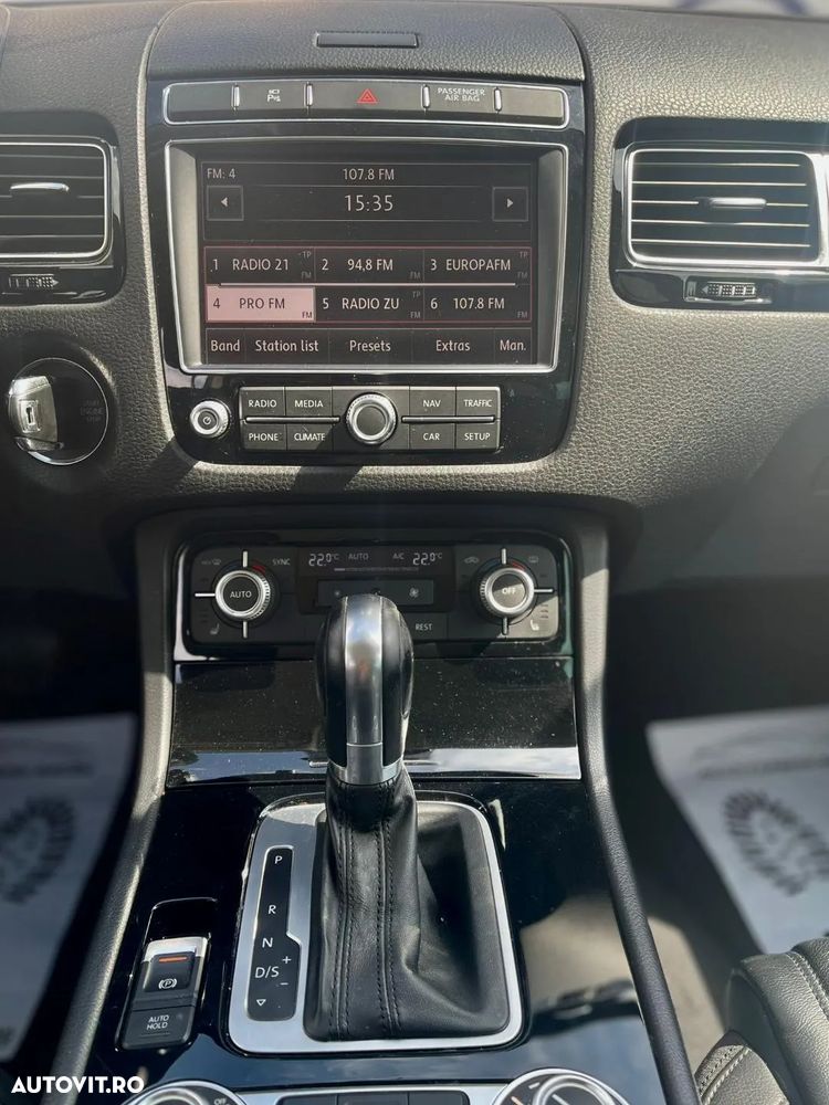 Volkswagen Touareg V6 TDI BMT Supreme Plus - 14