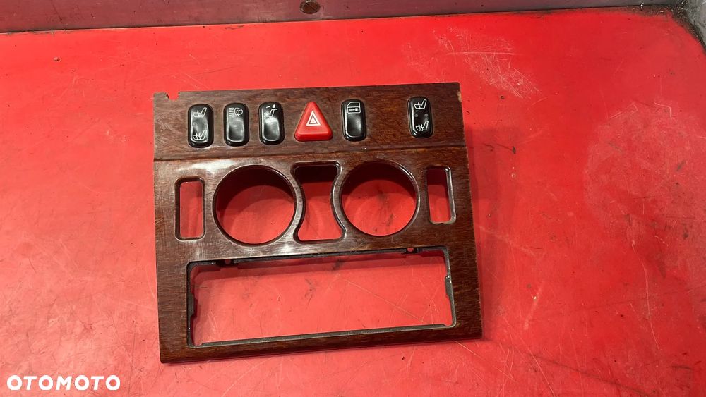 MERCEDES W202 I PANEL ŚRODKOWY - 1