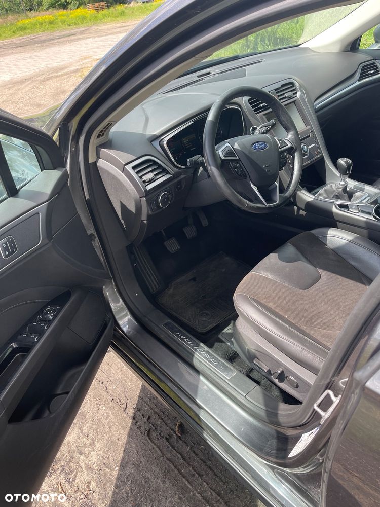 Ford Mondeo 2.0 TDCi Titanium - 10