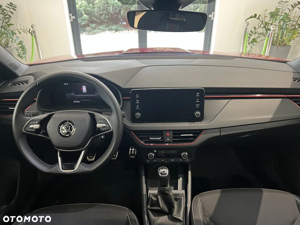 Skoda Kamiq 1.5 TSI Monte Carlo - 13