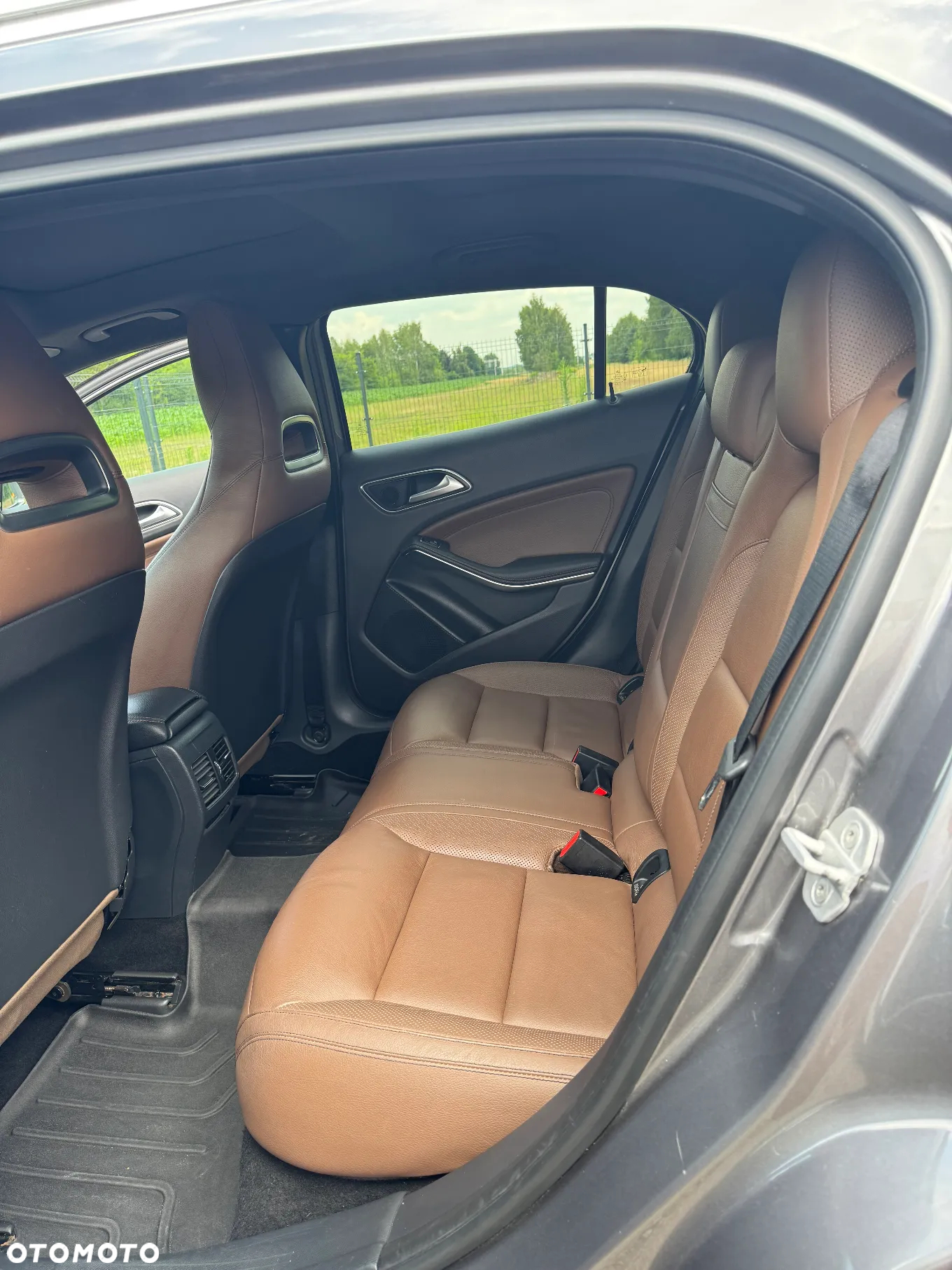 Mercedes-Benz GLA 250 4-Matic - 15