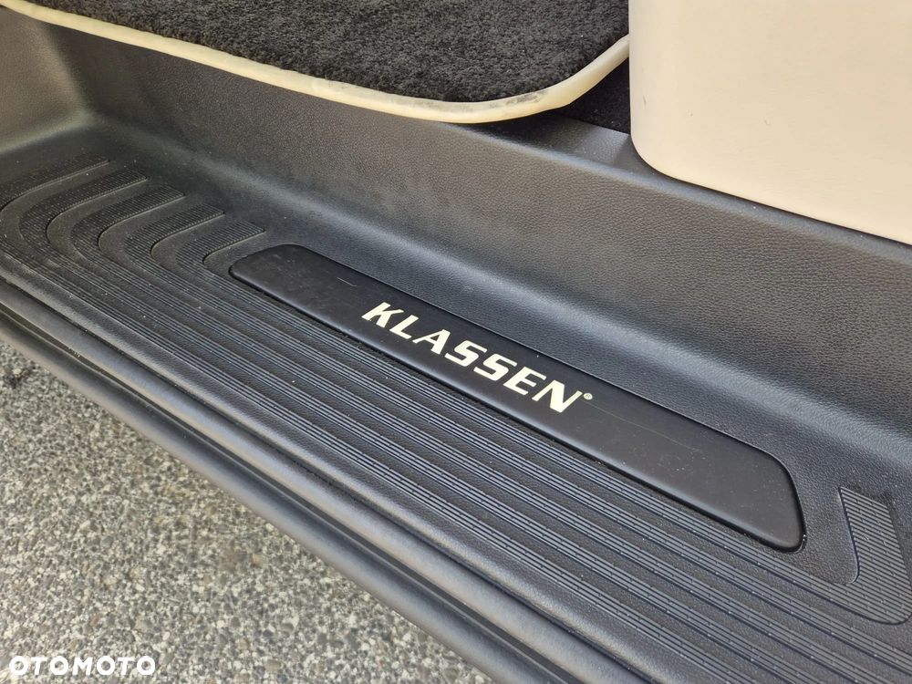 Mercedes-Benz Klasa V 300 d 9G-Tronic Avantgarde (ekstra d³) - 22