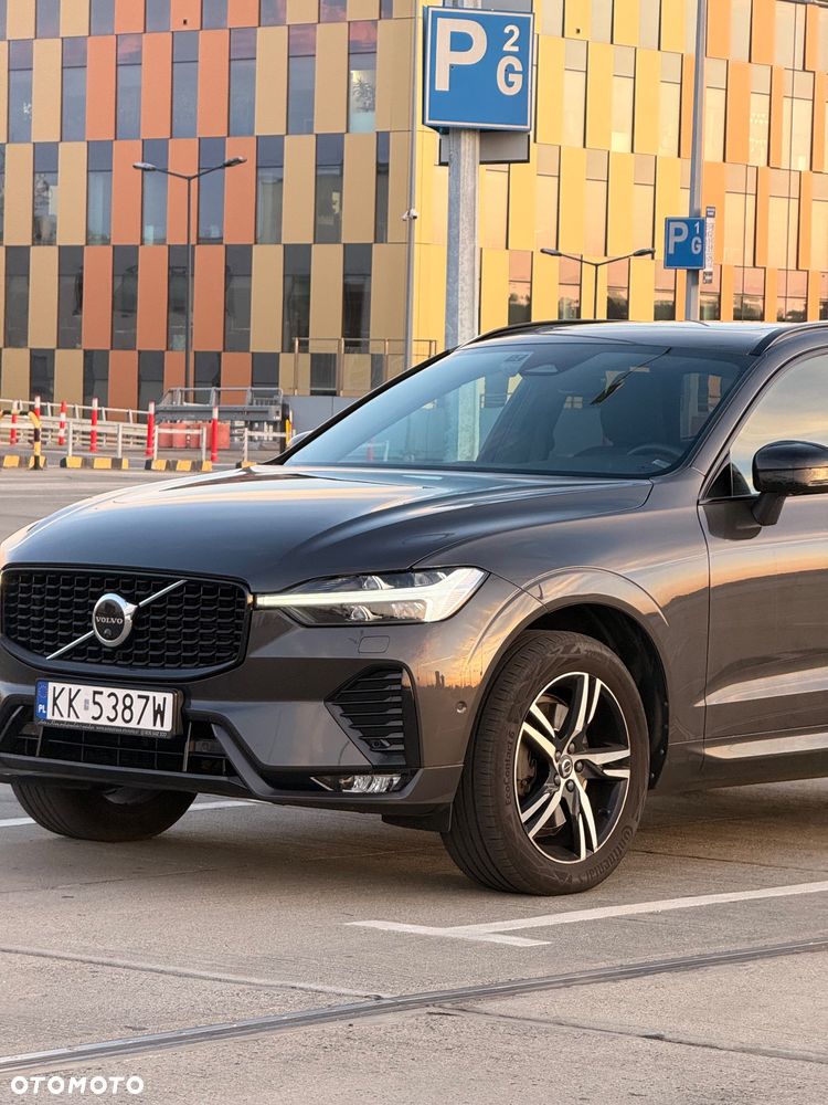 Volvo XC 60 B4 D Plus Dark - 6