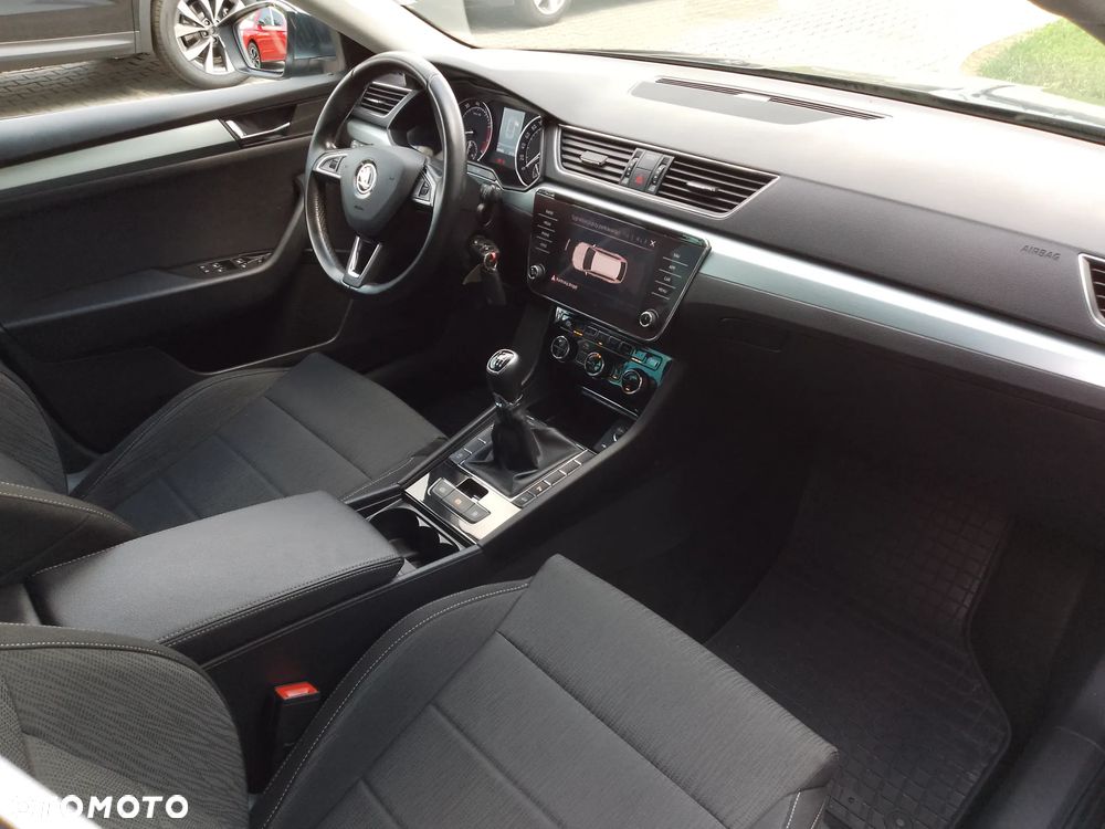 Skoda Superb 1.5 TSI Ambition - 17