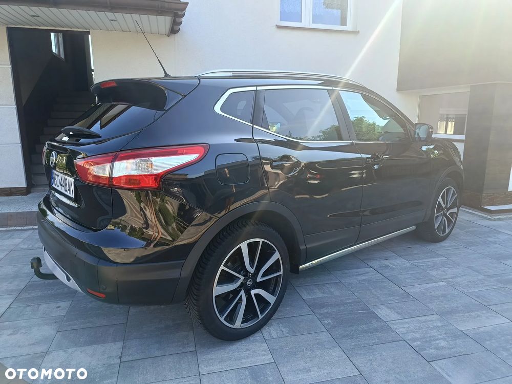 Nissan Qashqai - 4