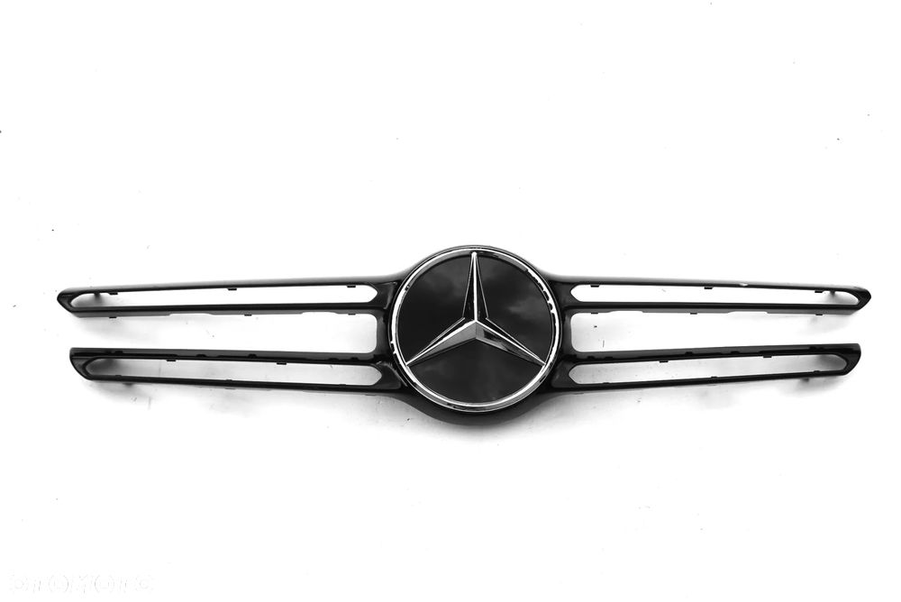 MERCEDES GLC X253 A253 Lift 2019 - atrapa listwa grill LOGO ORYGINAŁ OE - 9
