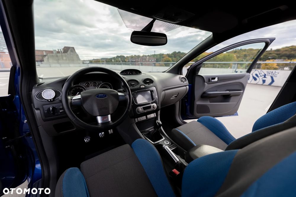 Ford Focus - 19