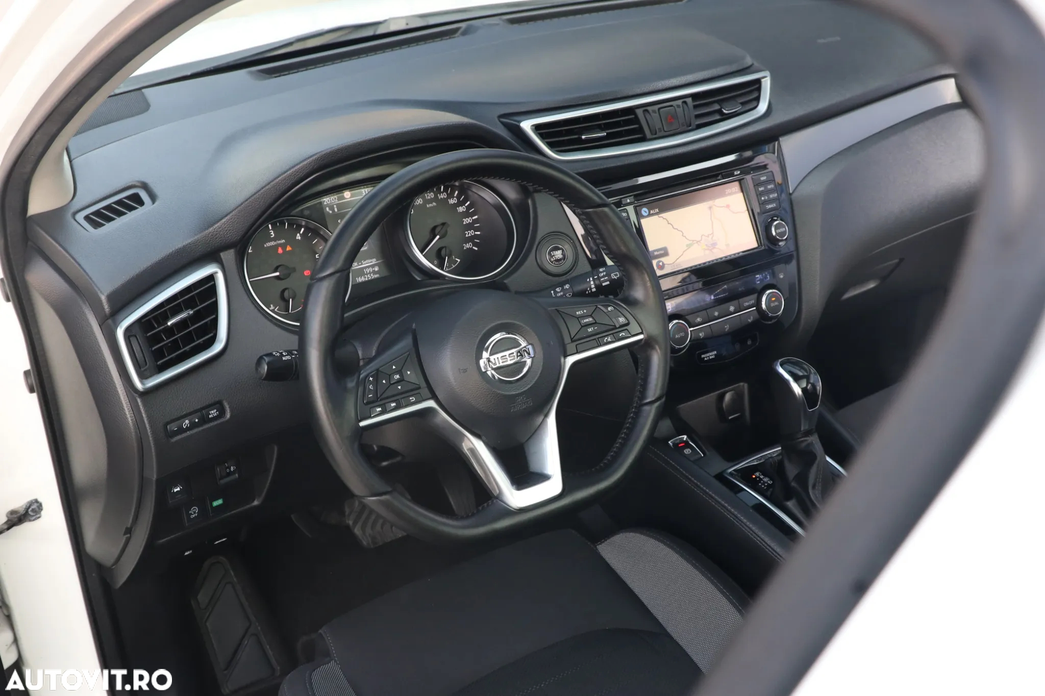 Nissan Qashqai 1.6 DCI Start/Stop X-TRONIC Tekna - 7