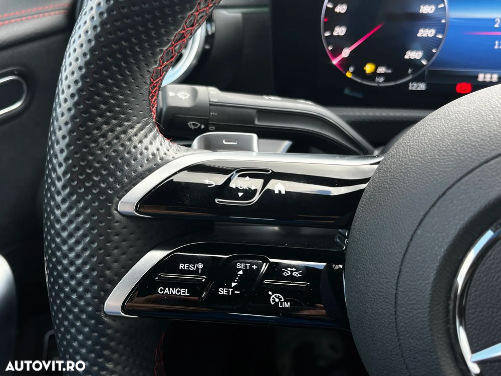 Mercedes-Benz CLA - 15