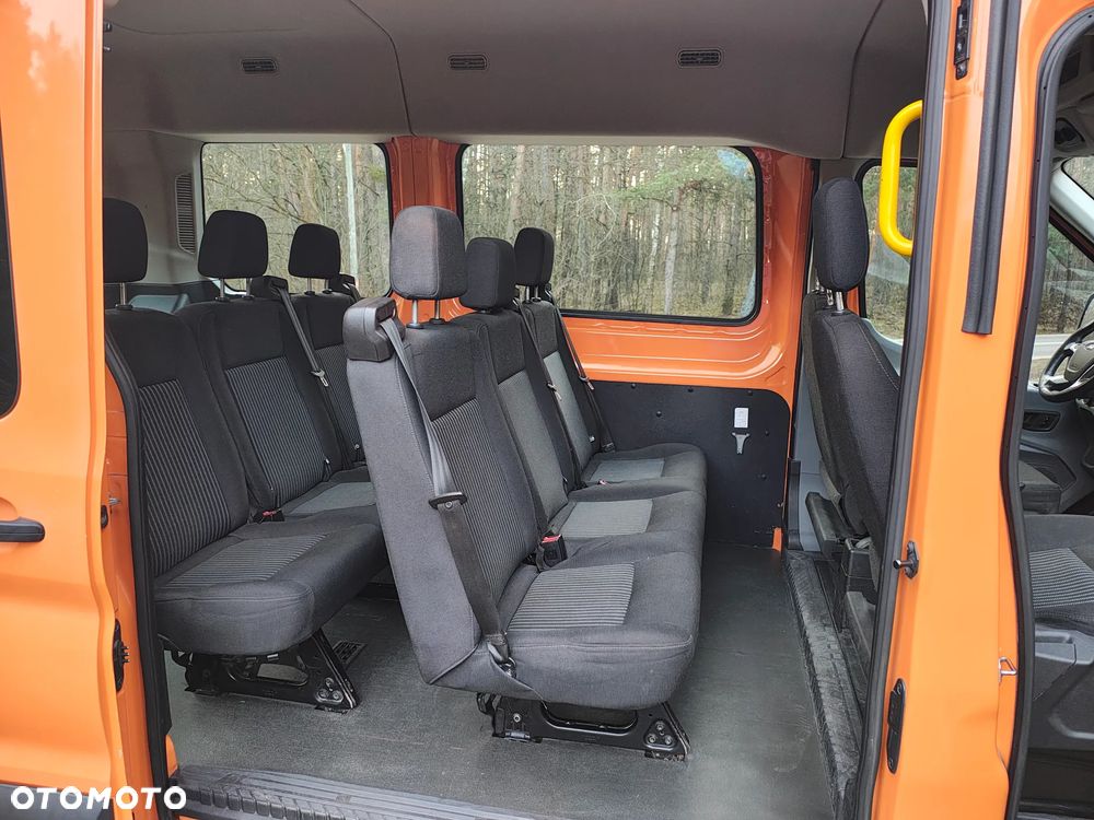Ford Transit - 13