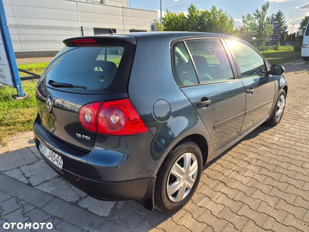 Volkswagen Golf 1.6 FSI Comfortline - 15