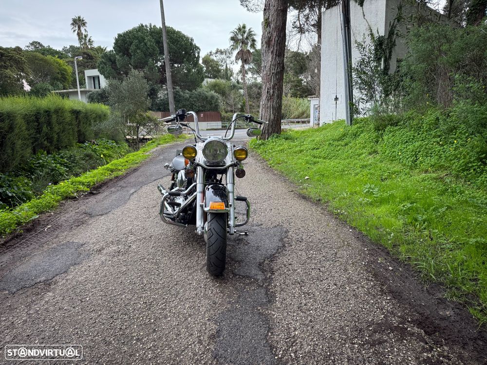 Harley-Davidson Heritage Softail - 17
