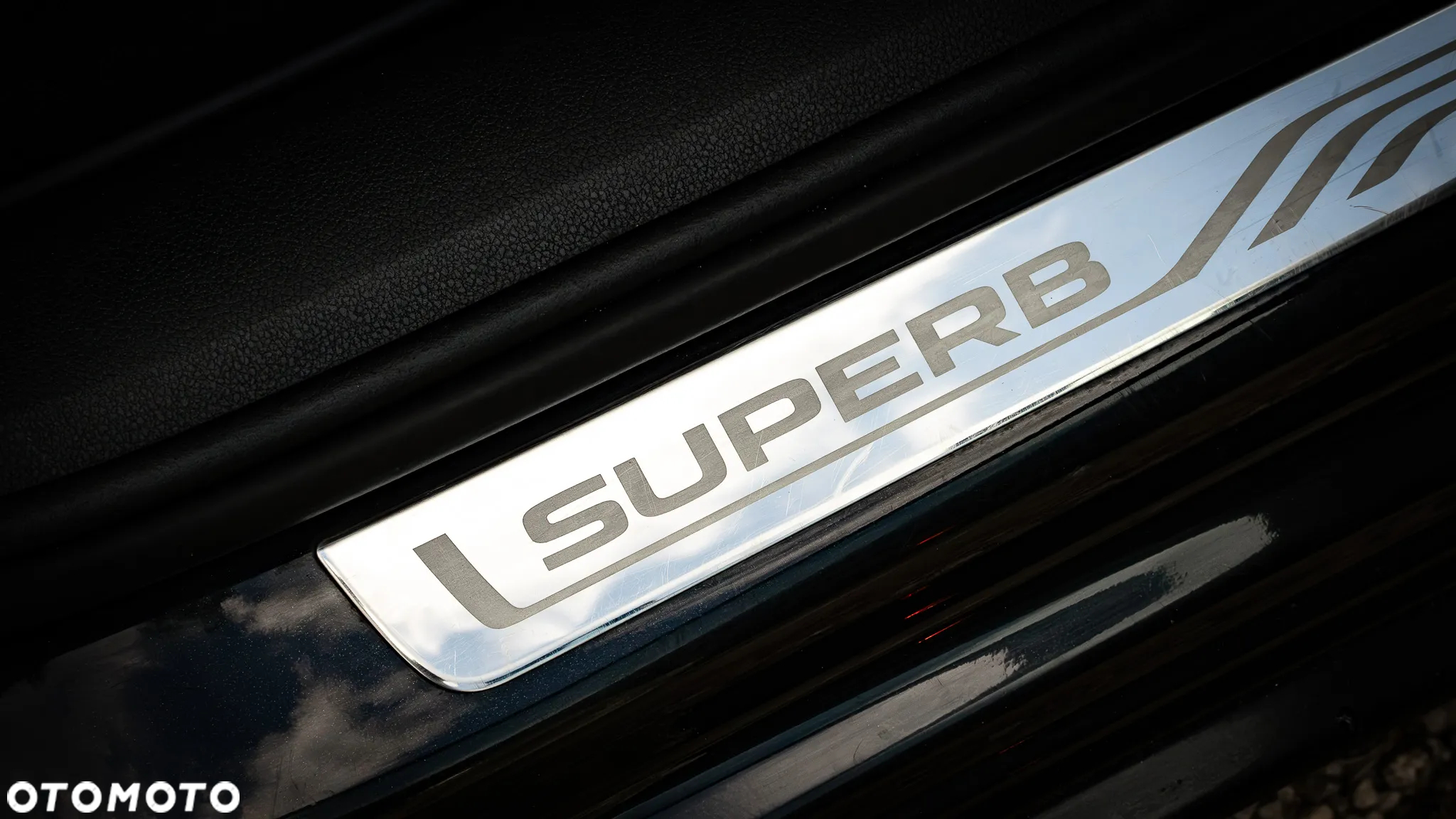 Skoda Superb 2.0 TDI 4x4 Style DSG - 29