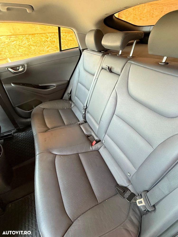 Hyundai IONIQ 141CP Exclusive - 11